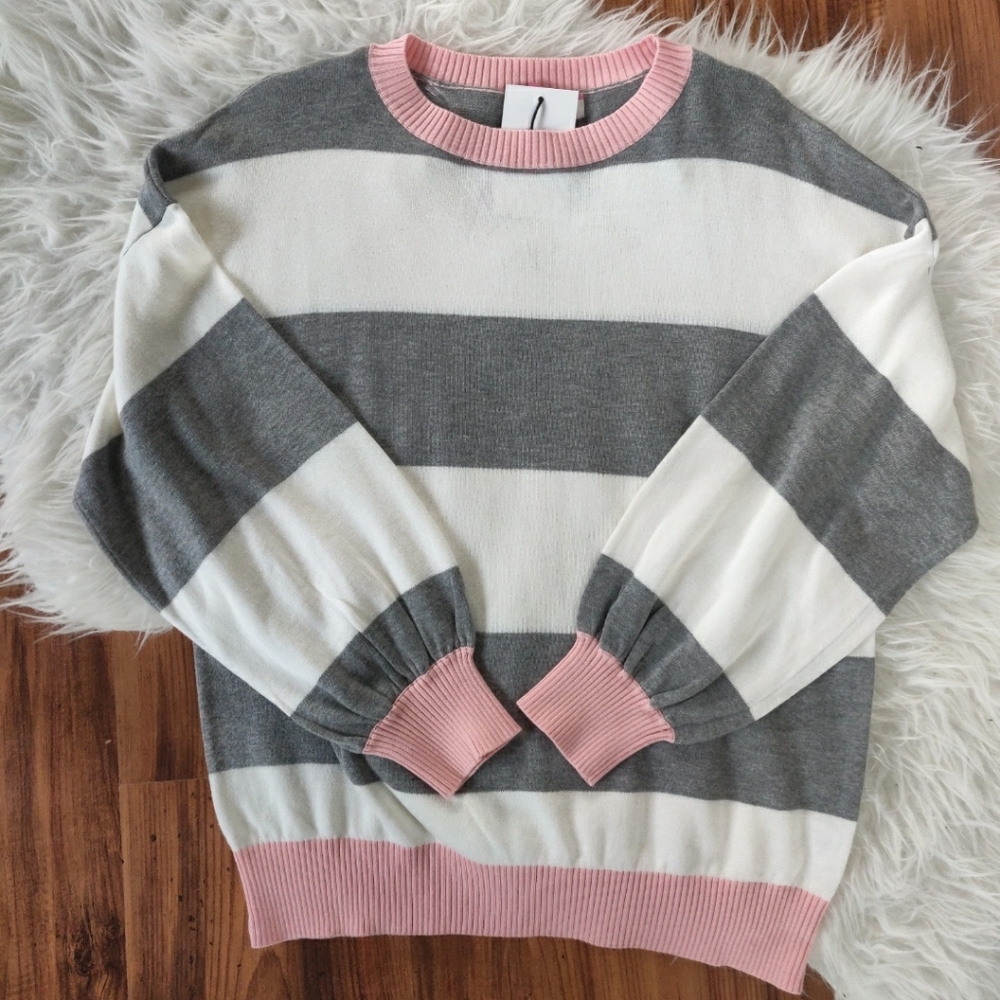 Balloon sleeve sweater